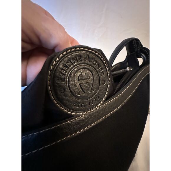 Vintage Etienne Aigner Black Purse - Picture 7 of 13
